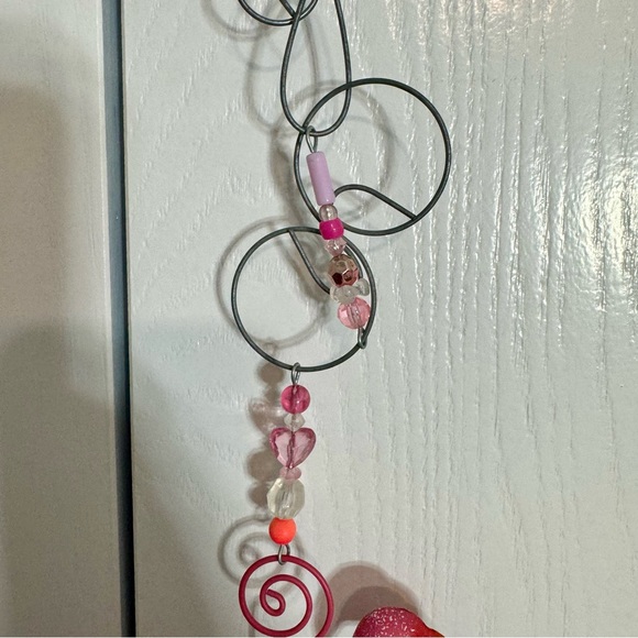 Handmade flamingo mobile. Metal pink flamingo hangs from metal and bead hanger - Picture 7 of 9